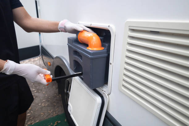 Portable Toilet Options We Offer in Hopewell, VA