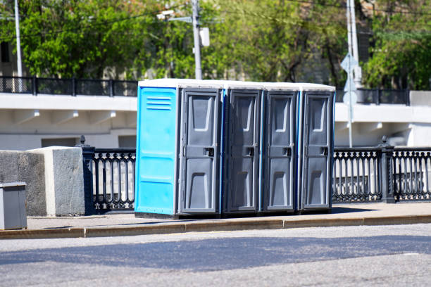 Best Portable bathroom rental  in Hopewell, VA